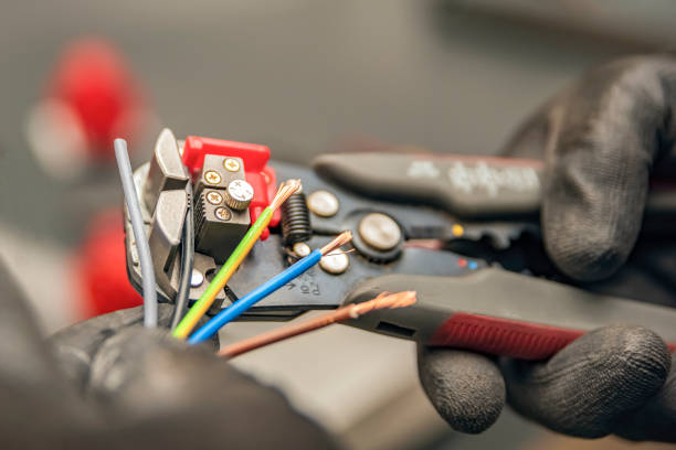 Professional Electrician in Clarinda, IA